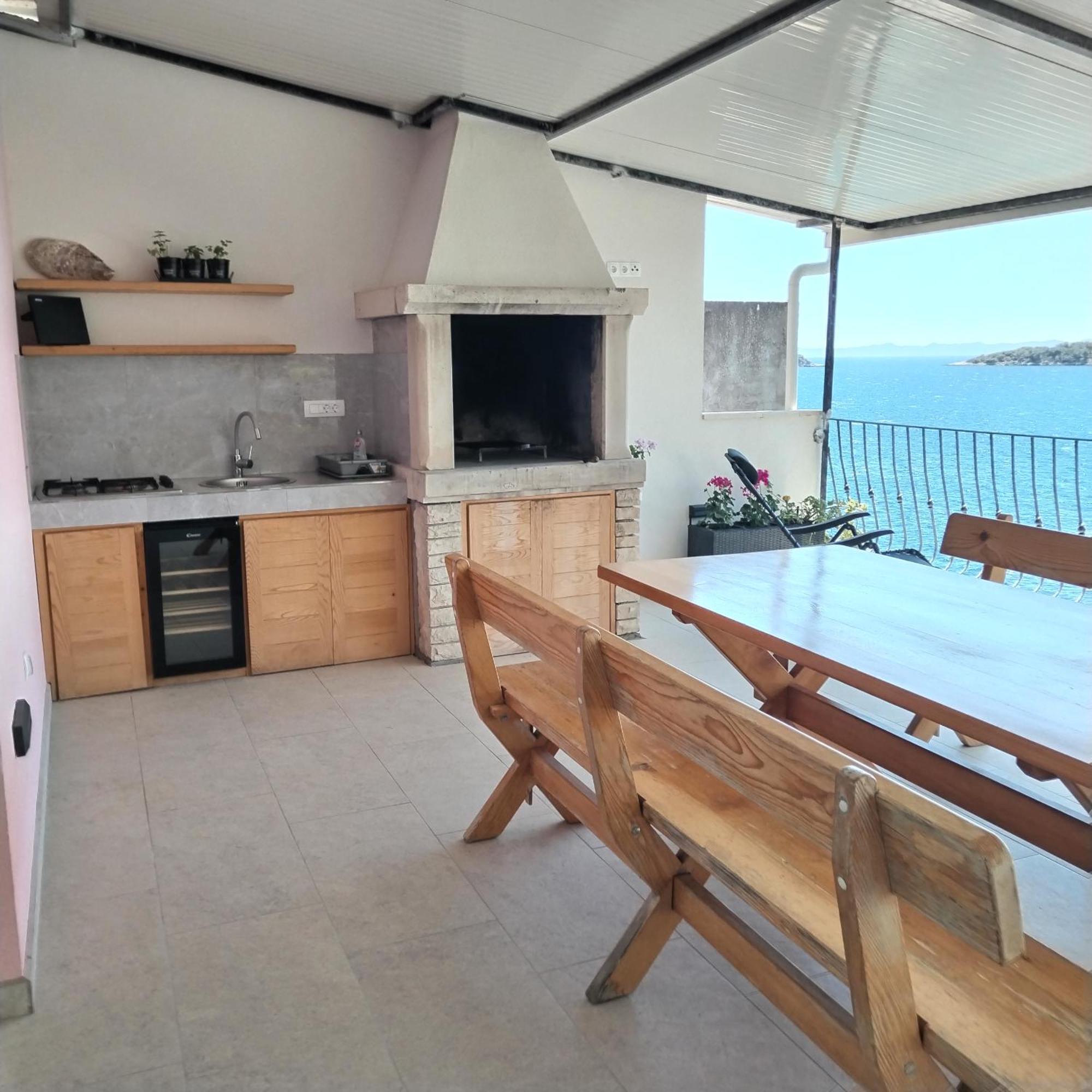 Apartman La Marija Prizba Luaran gambar